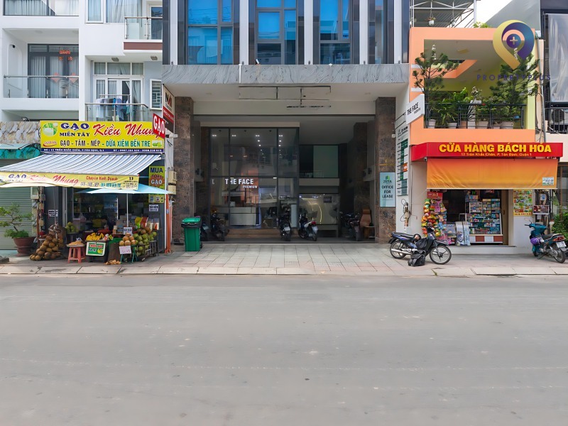 Zeta Trần Khắc Chân